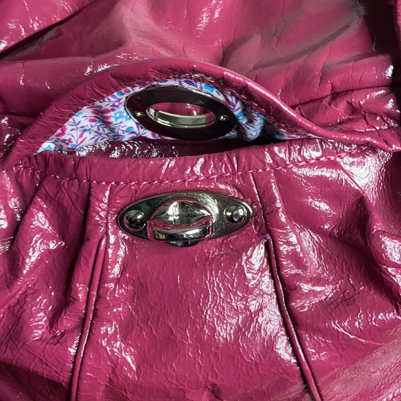 Marc by Marc Jacobs ,turn lock red purse. - Picture 7 of 15
